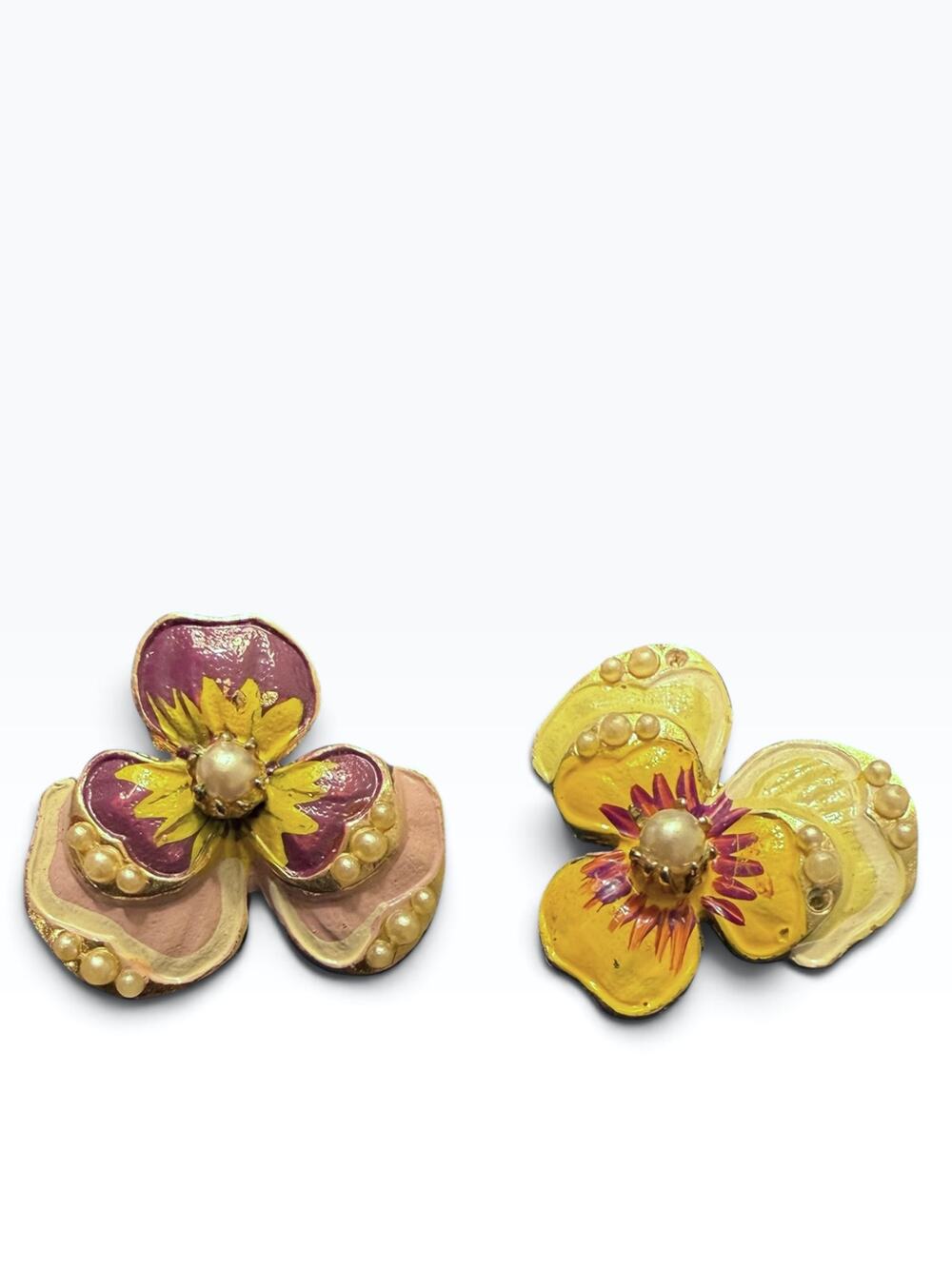 Vintage Pansy Flower Brooch Pin Pair Enamel Faux Pearl Dimensional Floral Set